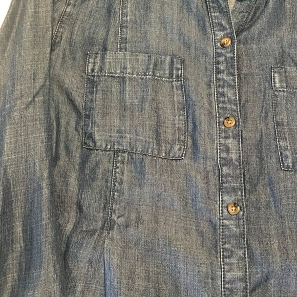 J. Jill Dark Blue Denim Button Up Long Sleeves Collared Top Size Medium - Picture 5 of 10